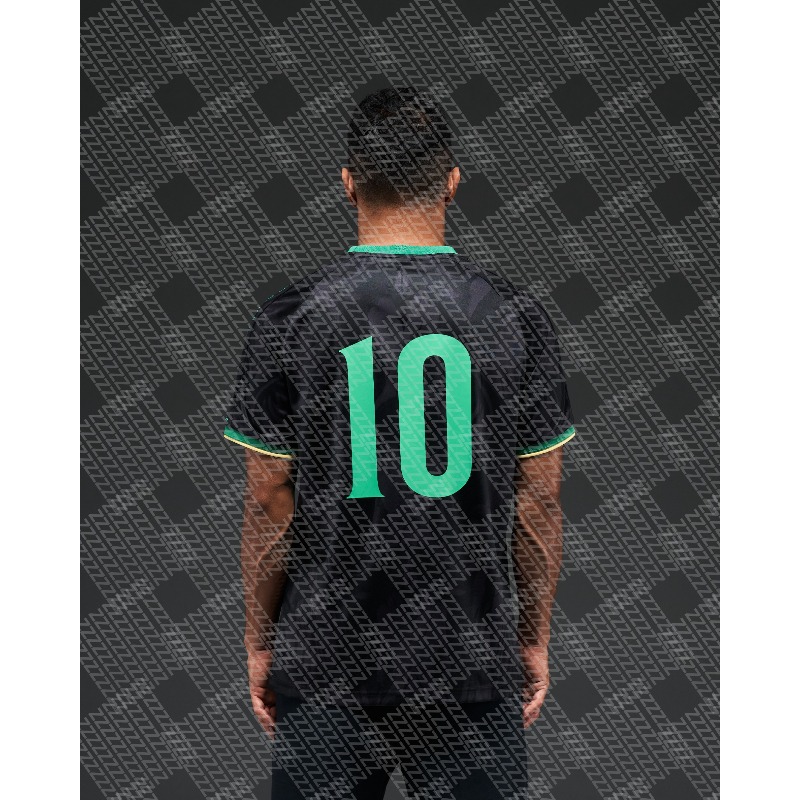 Assisting in World Football Ev - 3D Printing Solo review and price
